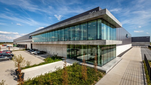 DHG VERKOOPT SMARTLOG MOERDIJK 2 AAN REAL I.S.