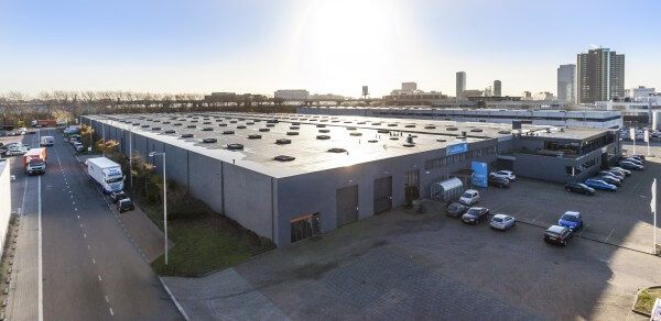 DHG VERHUURT 4.078 M² AAN RECTER & VAN DER VEERE